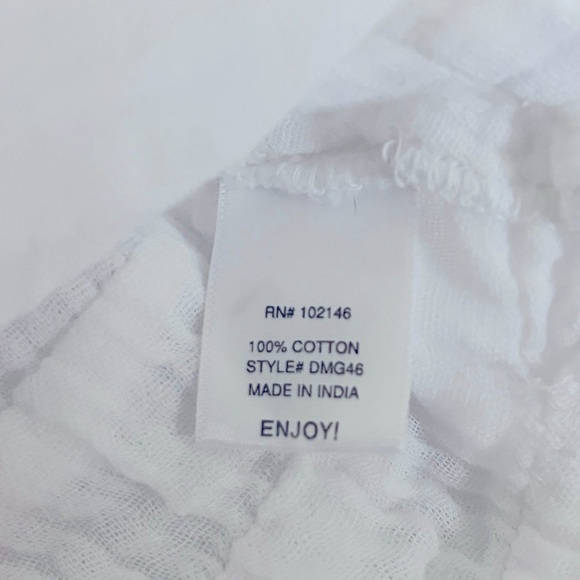 Michael Stars White Pleated Blouse with Relaxed Sleeves - Picture 6 of 6